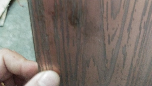 為什么剛安裝不久的彩色不銹鋼門會褪色？這就是原因！